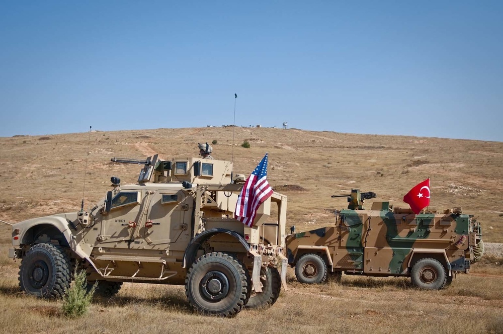 U.S. and Turkish Soldiers training