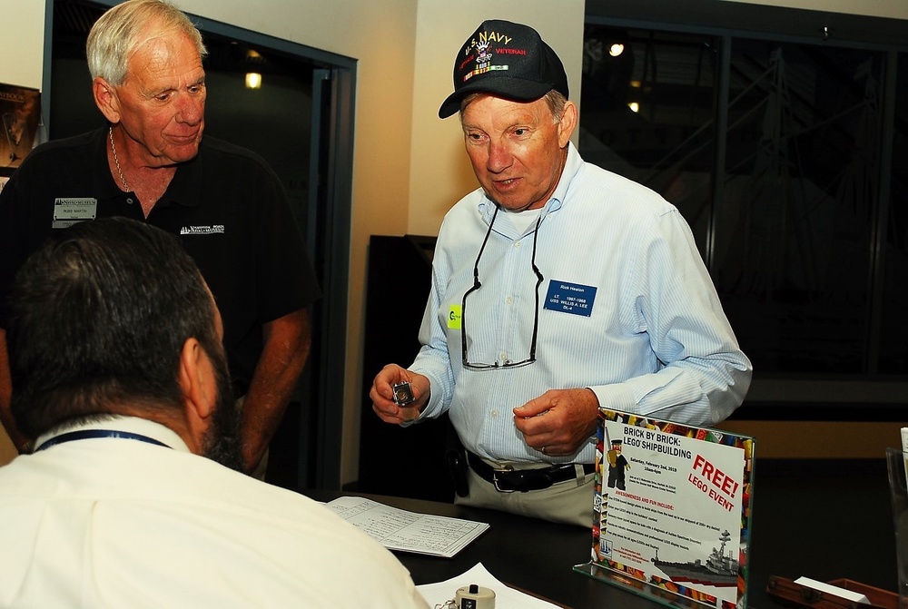 Destroyer Leader Association Veterans visit Naval Museum