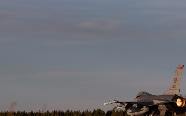 TRIDENT JUNCTURE 18 - NOV 1 - SWEDEN