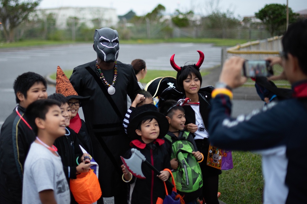 Trick or Treat! Okinawans celebrate Halloween alongside Team Kadena