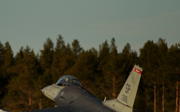 TRIDENT JUNCTURE 18 - NOV 1 - Sweden