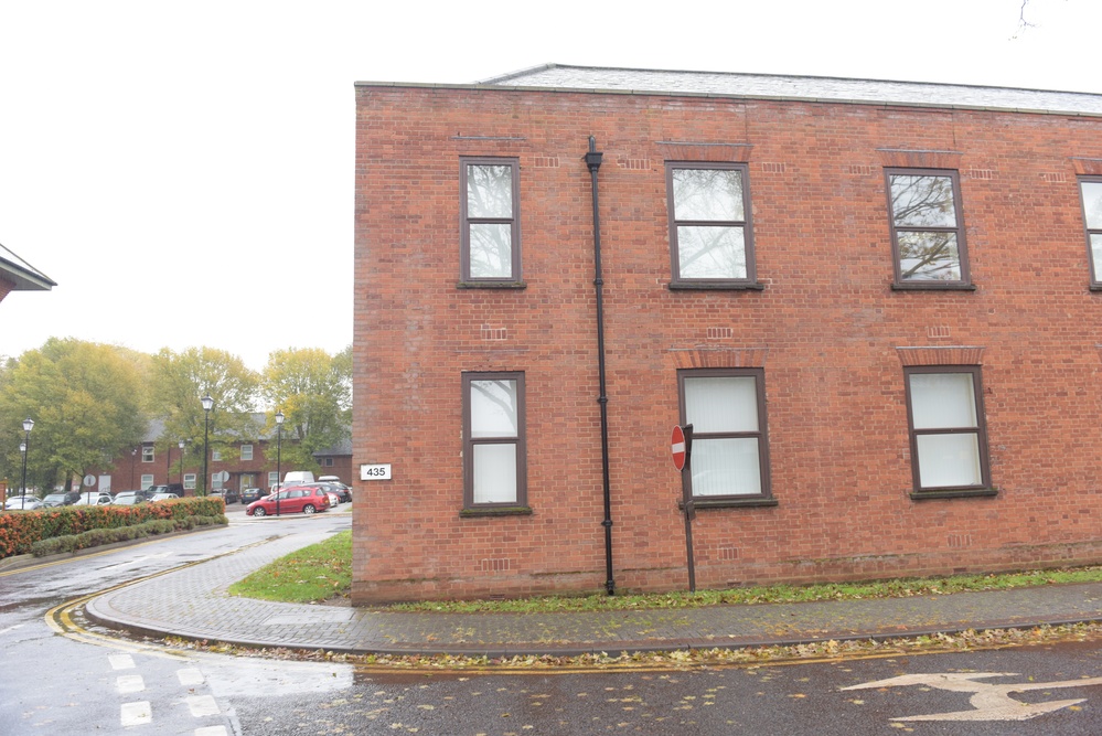 The Civillian Personnel in building 435