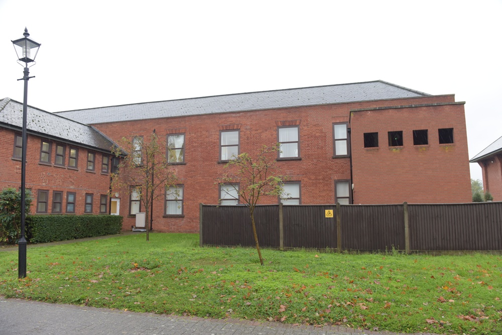 The Civillian Personnel in building 435