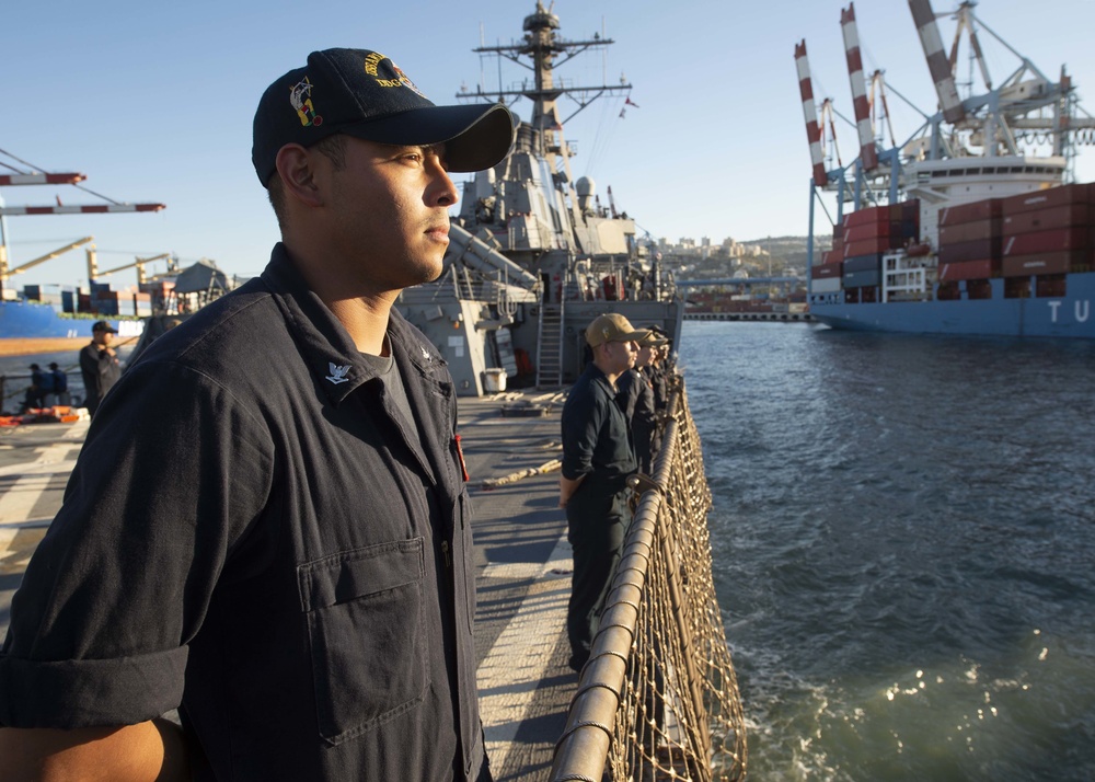 USS Arleigh Burke (DDG 51)