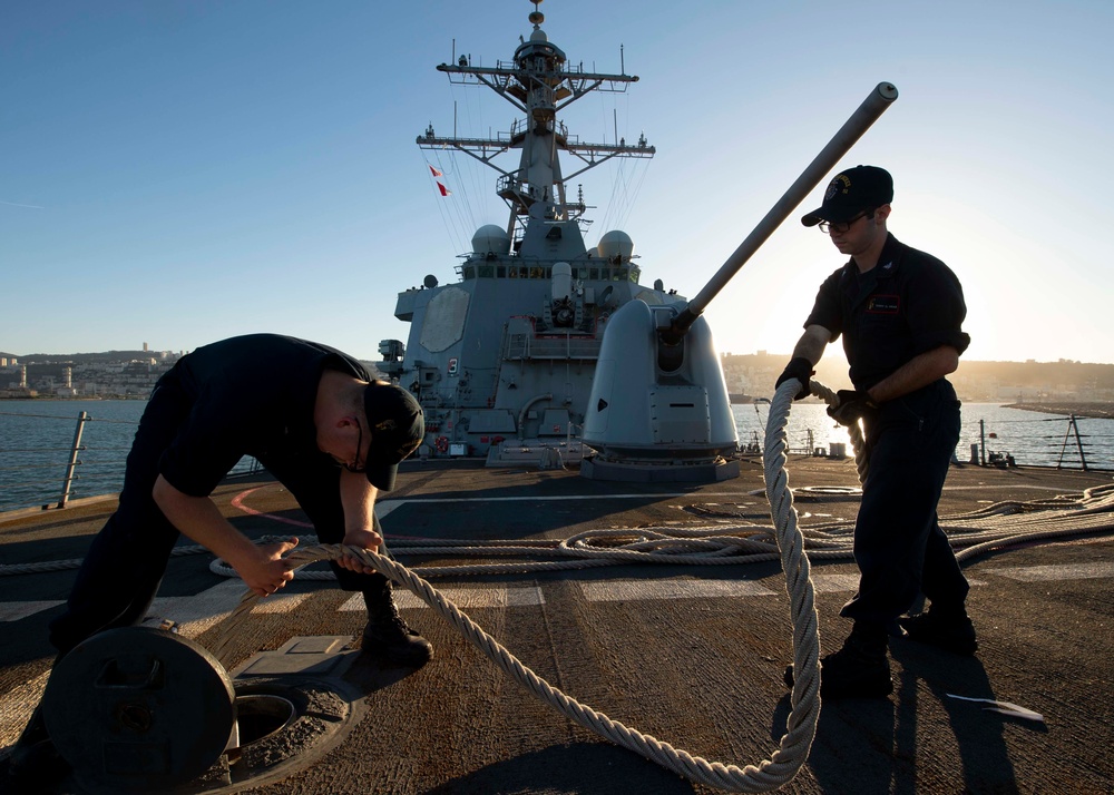 USS Arleigh Burke (DDG 51)