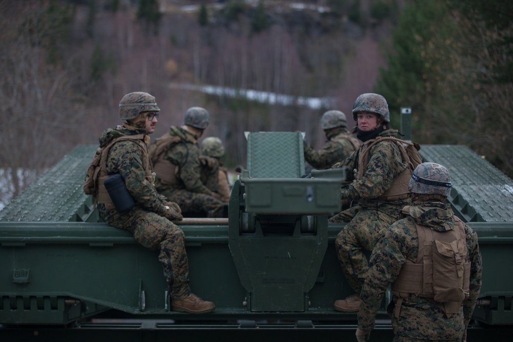 2nd Light Armored Reconnaissance and Norwegian Soldiers Cross Bridge Built by 8th Engineer Support Battalion