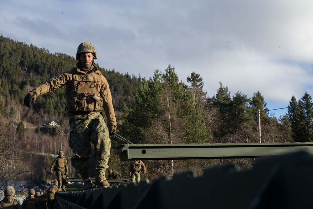 2nd Light Armored Reconnaissance and Norwegian Soldiers Cross Bridge Built by 8th Engineer Support Battalion