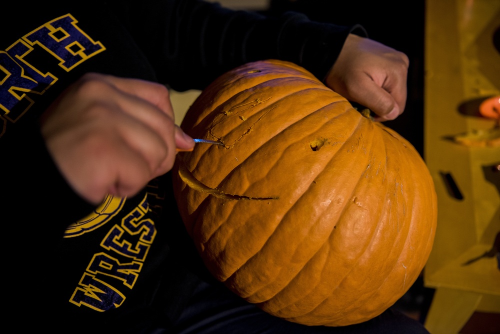 Chapel teams carve out a good time