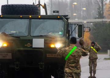 Snow chain training ensures mobility during Trident Juncture 18