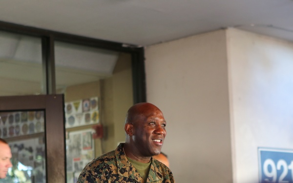 Sgt. Maj. Green greets MCAS Miramar