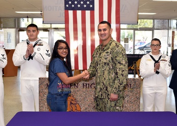 South Texas High School hosts Oath of Enlistment of Future Sailor