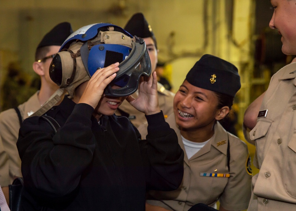 Patrick Henry High School Students Tour USS Bonhomme Richard