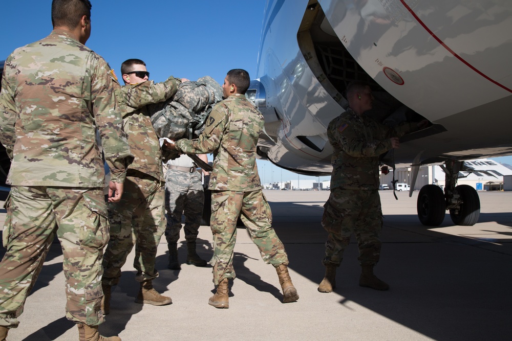 Fort Hood Soldiers Arrive at D-M