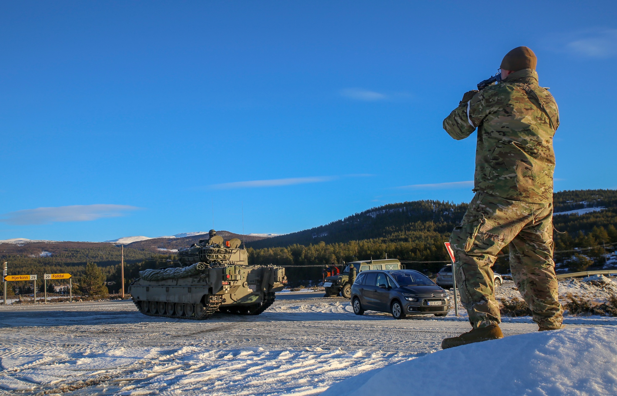 Dvids Images Trident Juncture 18 U S Marines Advance On Folldal Image 4 Of 19