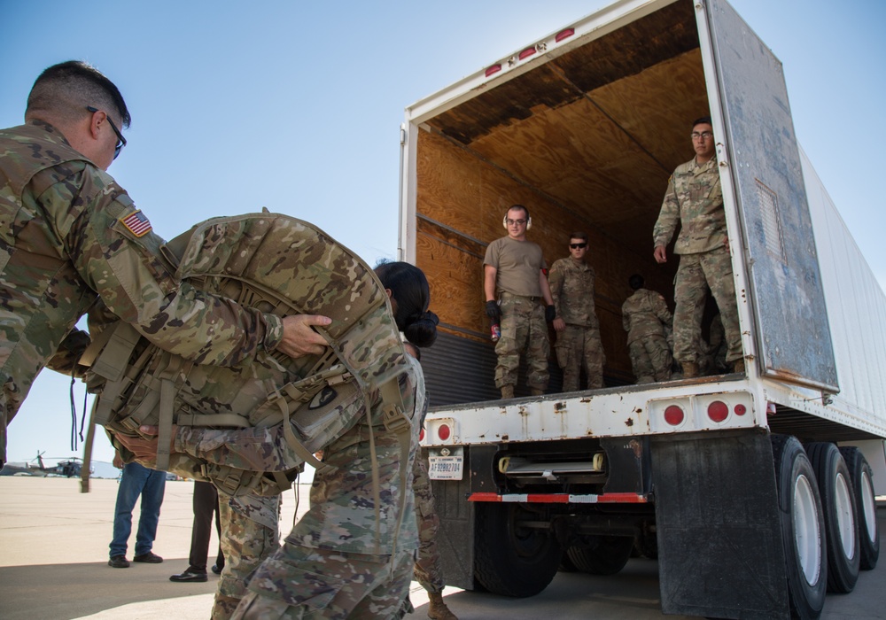 Fort Hood Soldiers Arrive at D-M