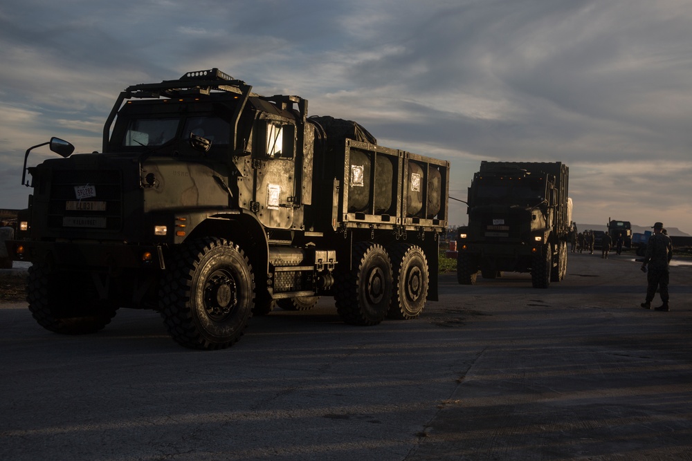 31st MEU, CLB-31 Marines arrive aboard Ashland to aid Yutu relief efforts