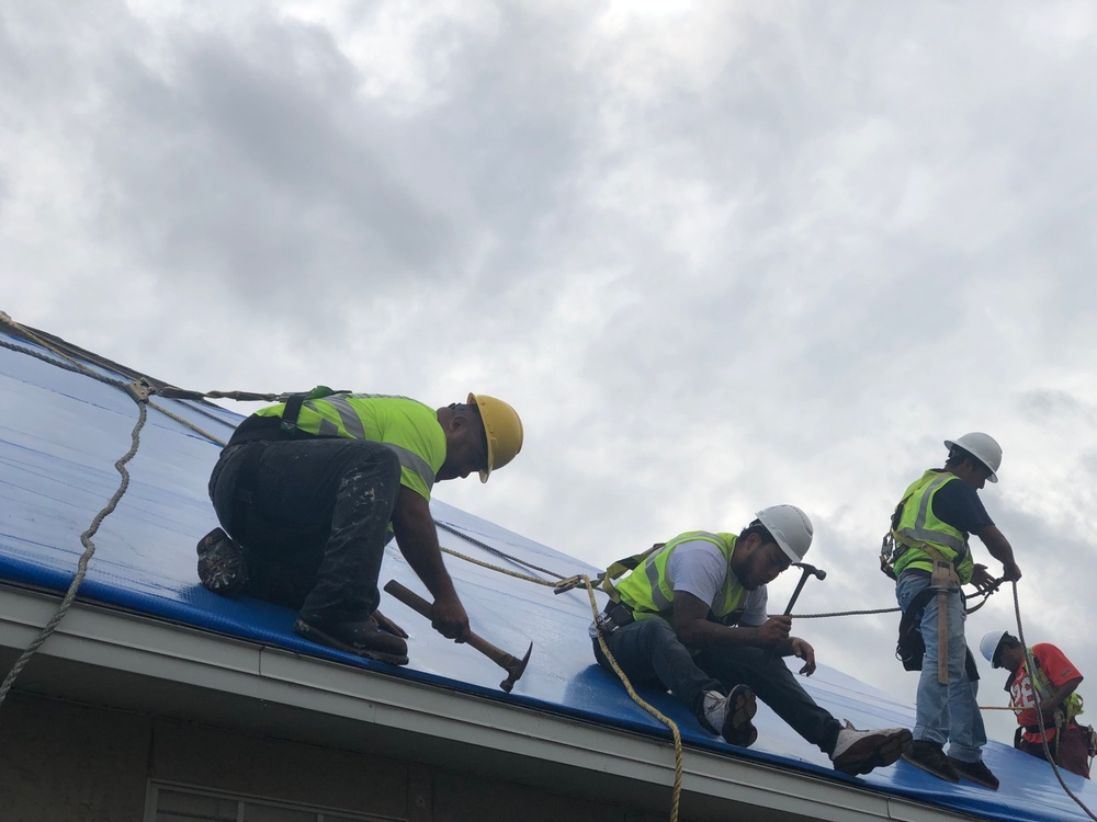 USACE Contractor Installs Blue Roof