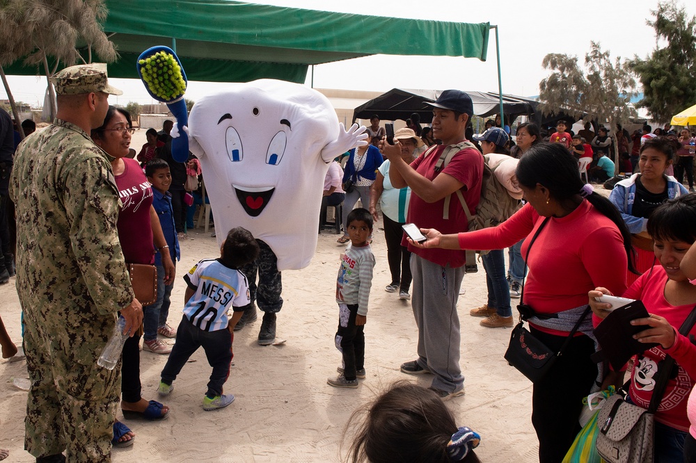 USNS Comfort Personnel Treat Patients at Land Based Medical Sites in Peru