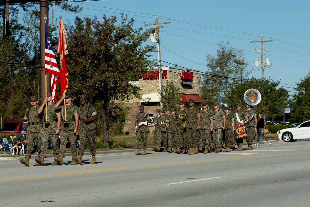 DVIDS Images 23rd Onslow County Veteran's Day Parade [Image 4 of 9]