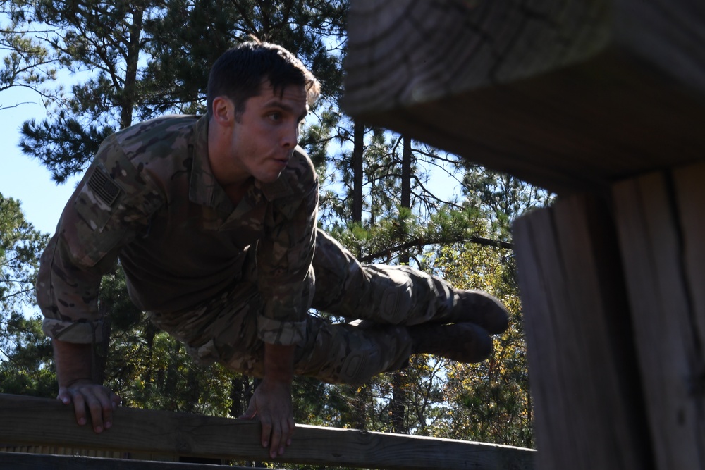 Dragon Challenge pushes 18 ASOG Airmen to the limit