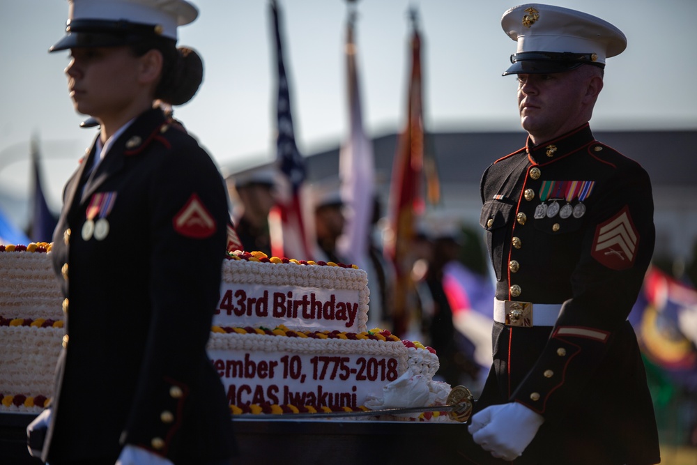 Marine Aircraft Group 12 conducts Marine Corps birthday run