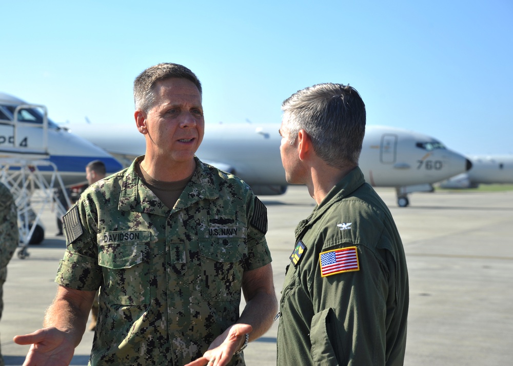 USINDOPACOM Visits CTF-72 Okinawa