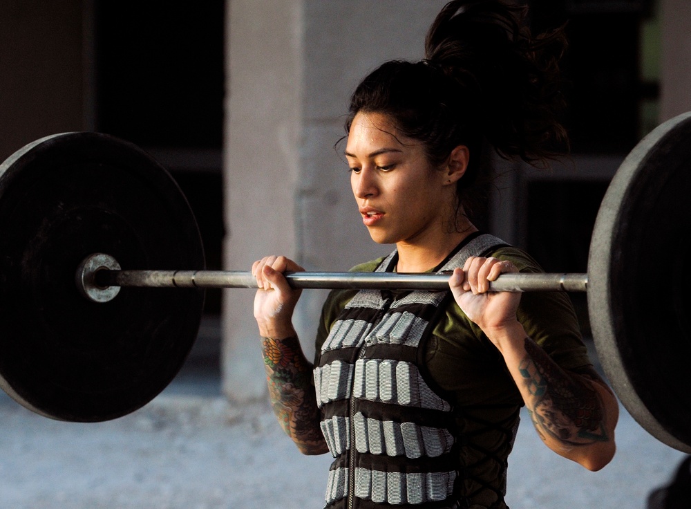 Service members test fitness during EOD 134 Memorial Workout