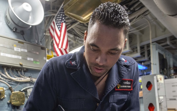 USS Arleigh Burke (DDG 51)