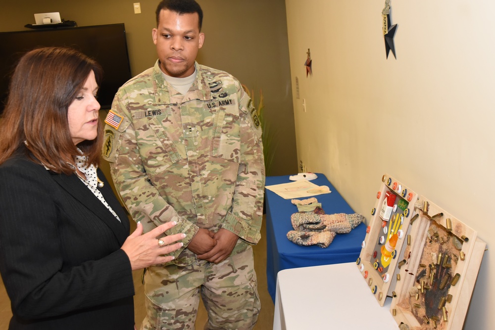 Mrs. Pence highlights Soldiers' crafts using Art Therapy