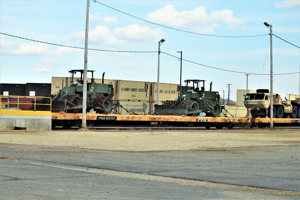 Fort McCoy supports Resolute Castle rail movement