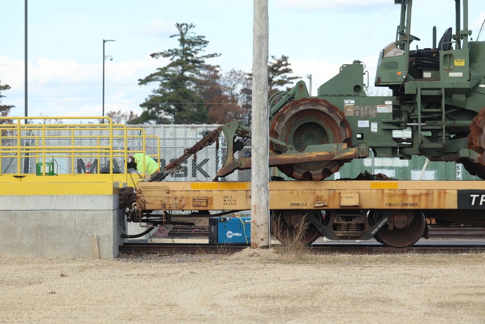 Fort McCoy supports Resolute Castle rail movement