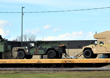 Fort McCoy supports Resolute Castle rail movement