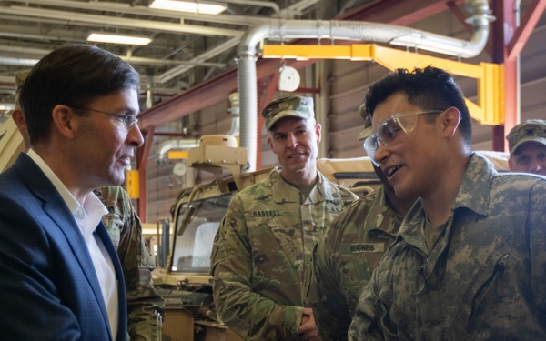 SecArmy visits Mountain Post, speaks with Soldiers