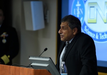 Navy scientist selected for ONR’s Outstanding Lifetime Achievement in Science