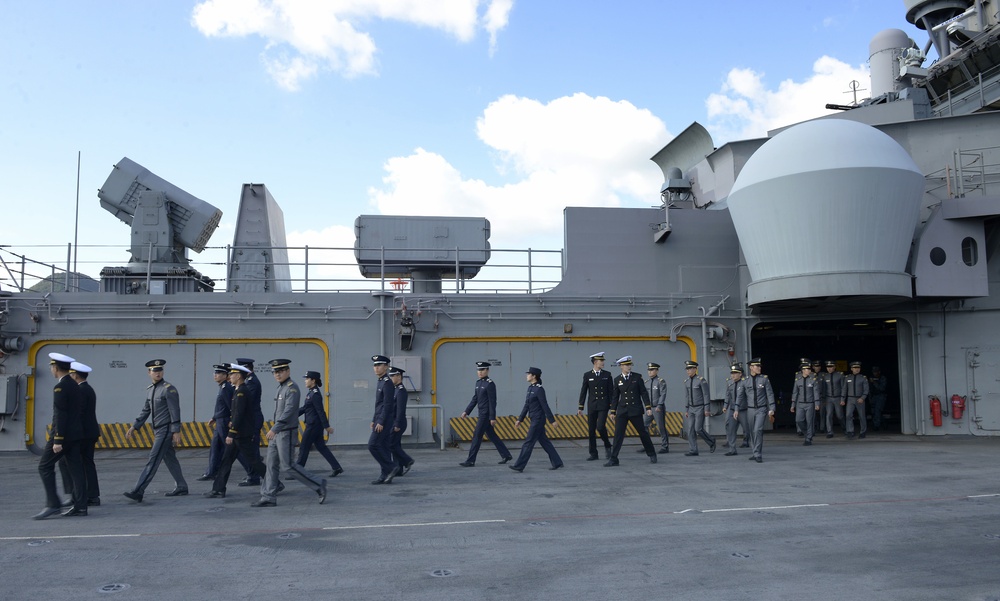 Republic of Korea midshipmen and cadets visit USS Wasp in Sasebo, Japan