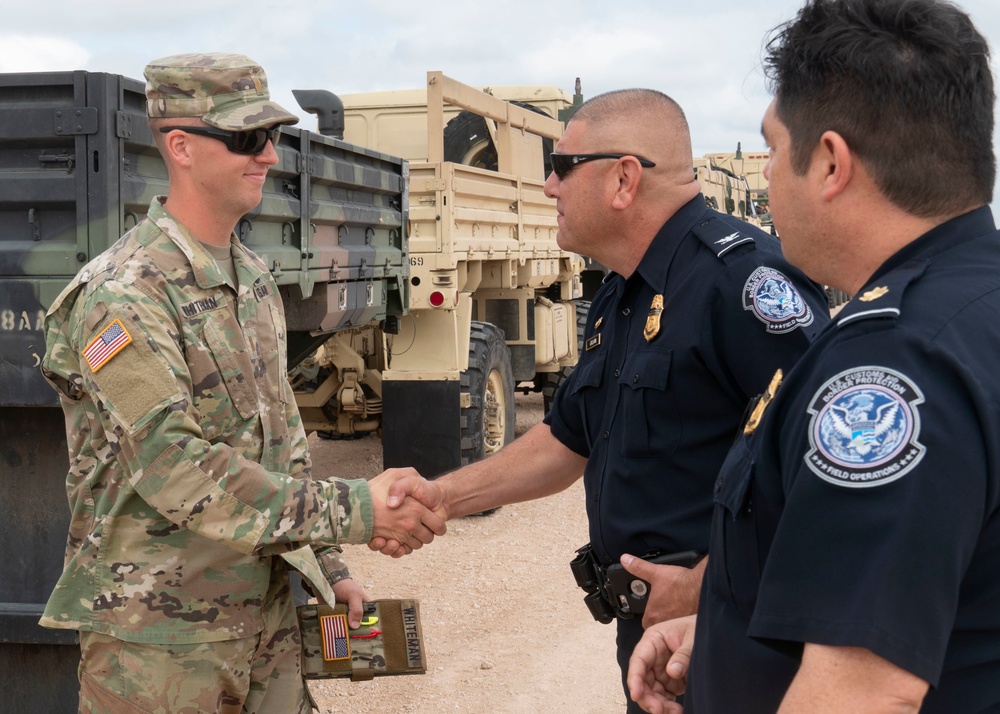 Soldiers in Donna receive vehicles and equipment