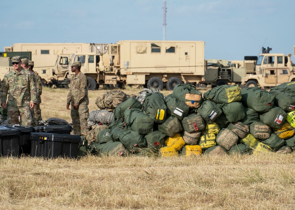 Soldiers in Donna receive vehicles and equipment