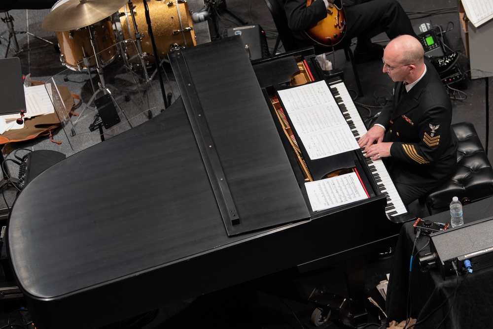 U.S. Navy Band Commodores perform in Tampa