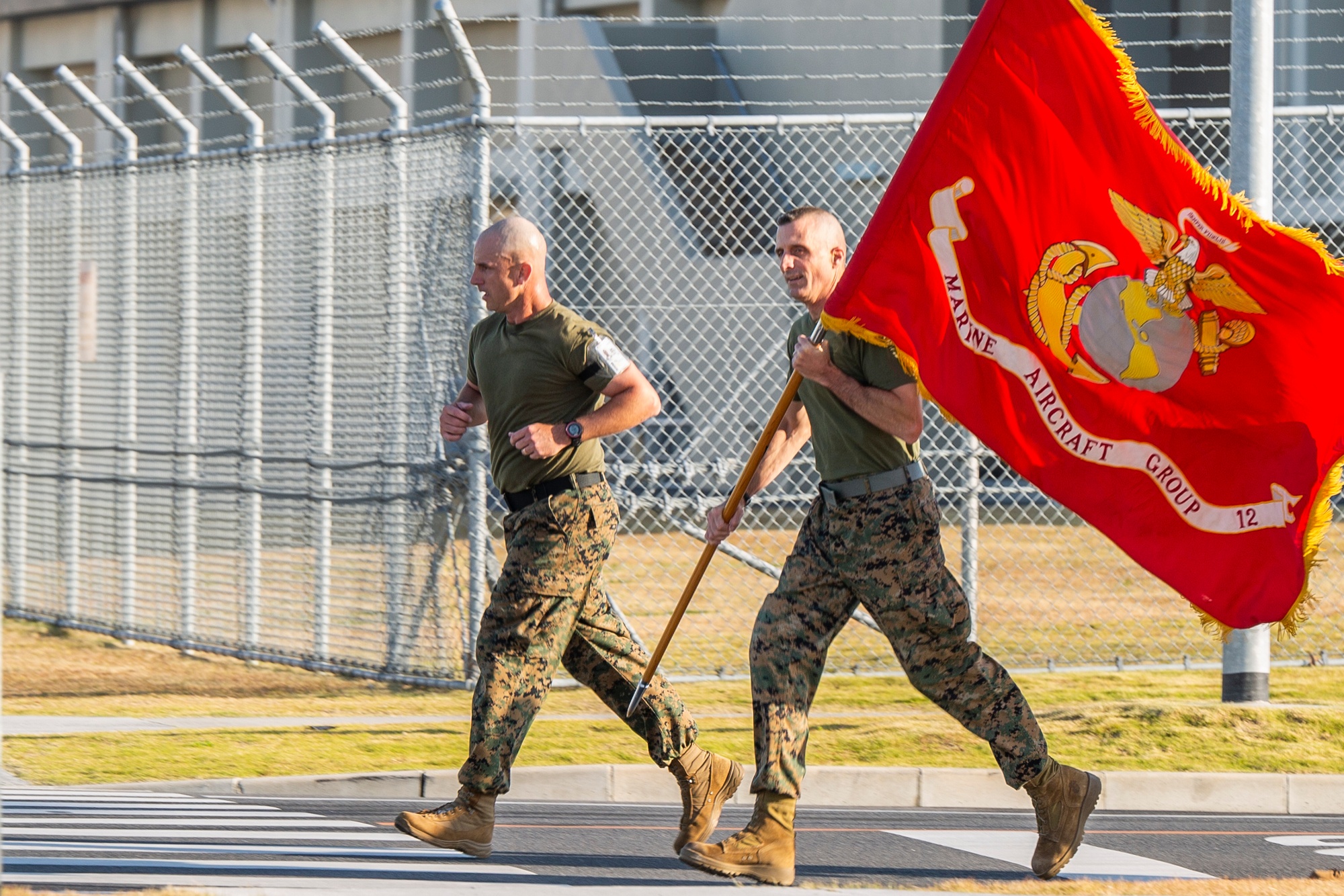 U.S. Marines on X: Choke Hold Marines with Marine Aviation Logistics  Squadron 12 grapple at Marine Corps Air Station Iwakuni, Japan.   / X