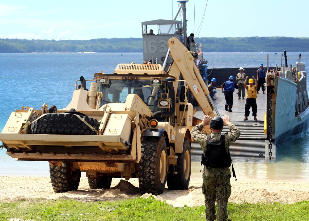 Guam National Guard, Navy join forces for relief efforts in Saipan