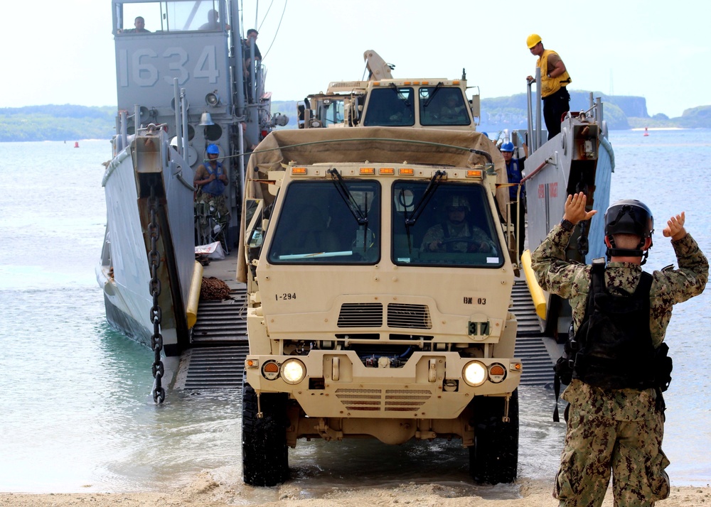 Guam National Guard, Navy join forces for relief efforts in Saipan