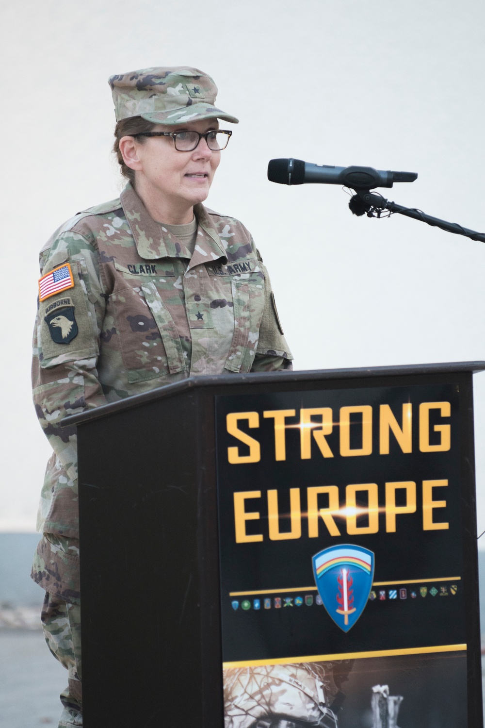 Dvids Images U S Army Europe Welcomes 2 New Members [image 5 Of 5]