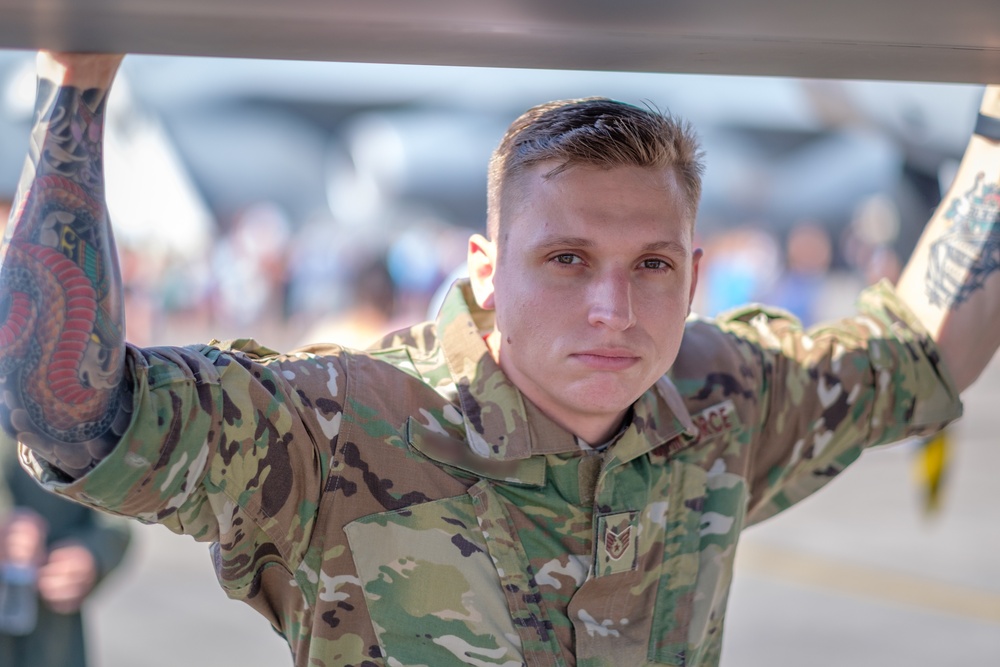 MQ-9 Reaper dedicated crew chief