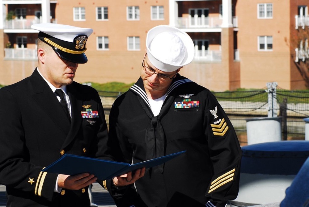 Naval Museum hosts a re-enlistment ceremony for VAW-123