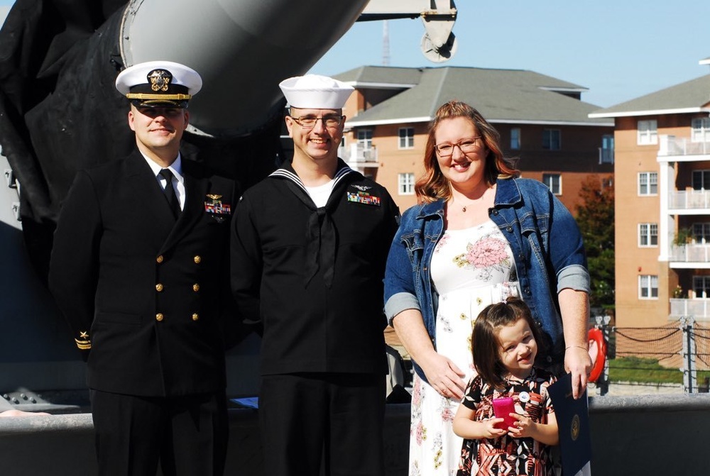 Naval Museum hosts a re-enlistment ceremoy for VAW-123