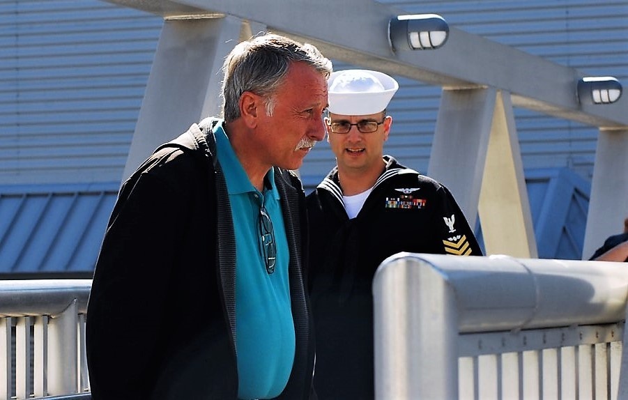 Naval Museum hosts a re-enlistment ceremony for VAW-123