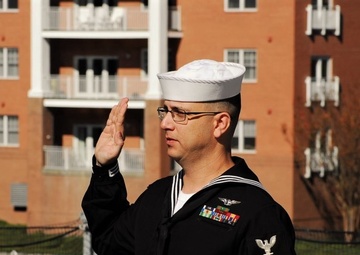 Naval Museum hosts a re-enlistment ceremony