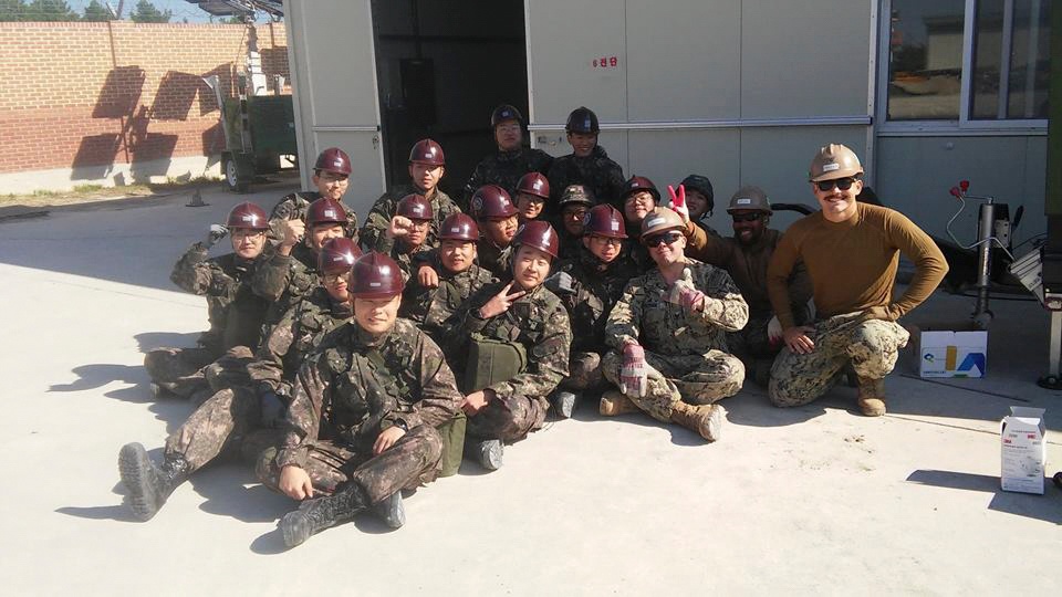 NMCB-3 Seabees work with Republic of Korea Seabees