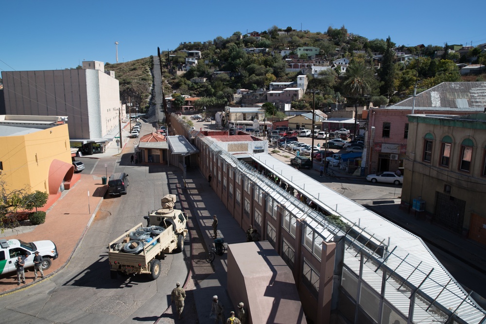 Military Arrives at Nogales DeConcini Port