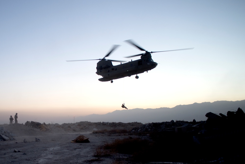 Pararescue hoist training